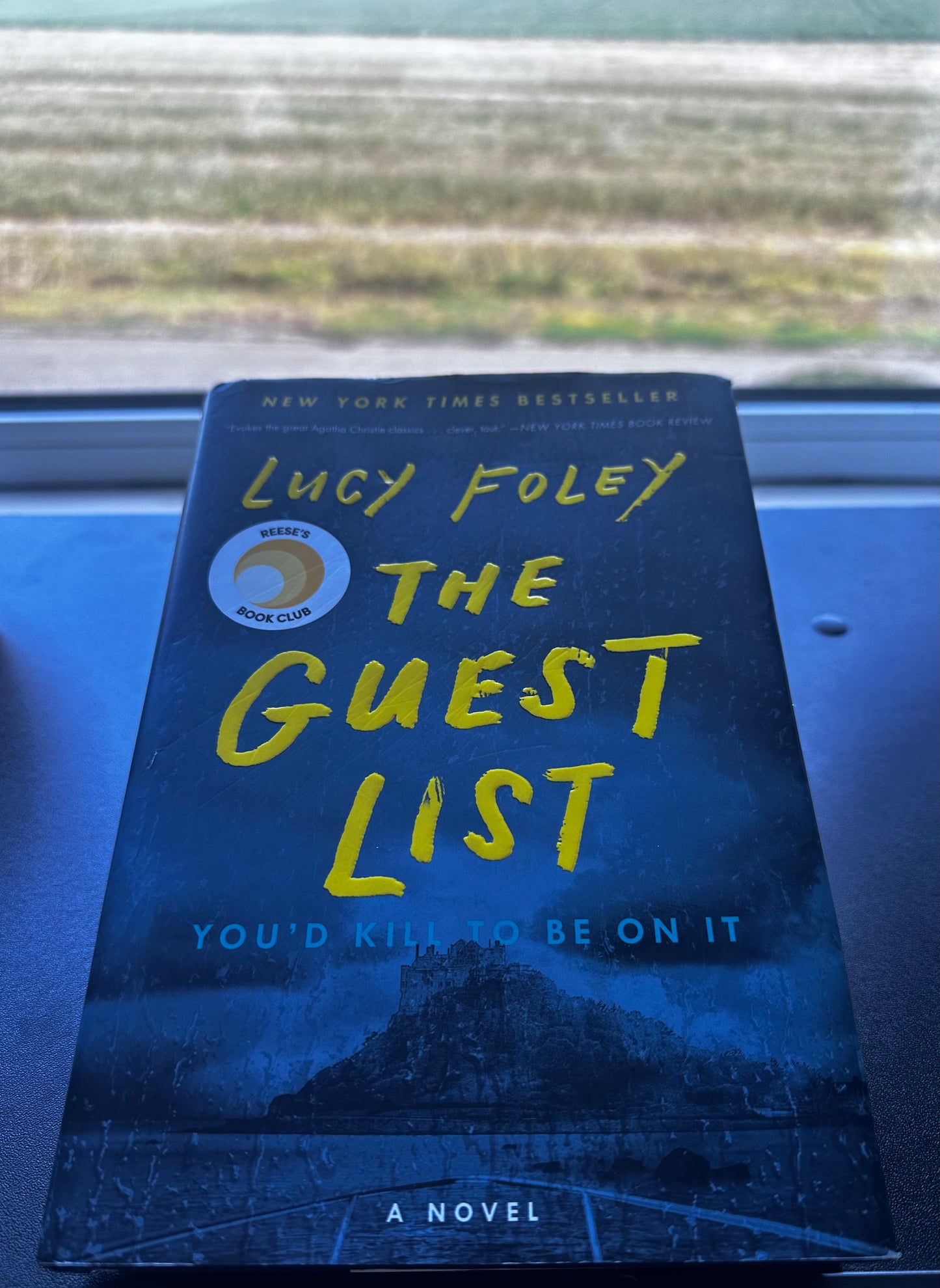 Gently loved- The Guest List by Lucy Foley